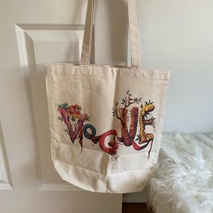 Vogue Tote Bag